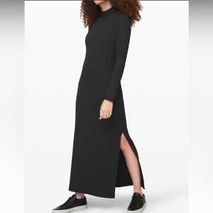 Lululemon Kitsilano Turtleneck Rib Dress
Heathered Black